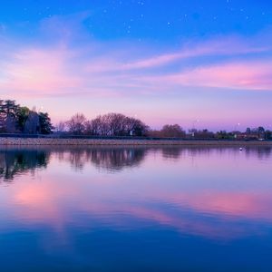 日本丰满老熟妇专区一二区
